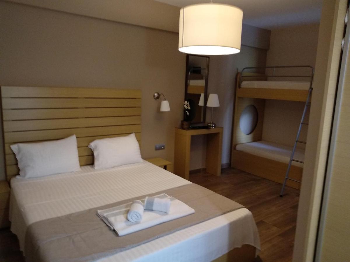 Athos Thea Luxury Rooms Sarti Esterno foto